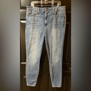 Good American Good Legs Jeans